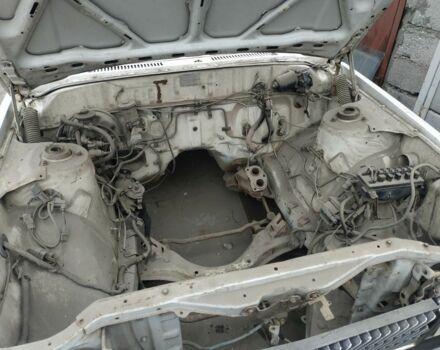 Белый Тойота Марк 2, объемом двигателя 2 л и пробегом 400 тыс. км за 1000 $, фото 5 на Automoto.ua