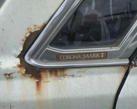 Белый Тойота Марк 2, объемом двигателя 2 л и пробегом 400 тыс. км за 1000 $, фото 8 на Automoto.ua