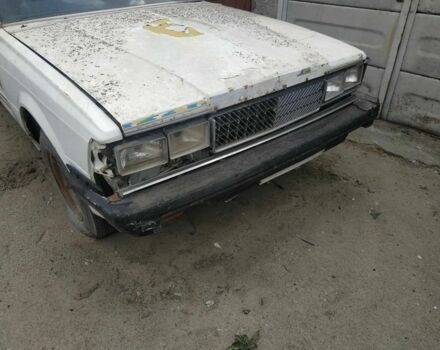 Белый Тойота Марк 2, объемом двигателя 2 л и пробегом 400 тыс. км за 1000 $, фото 2 на Automoto.ua