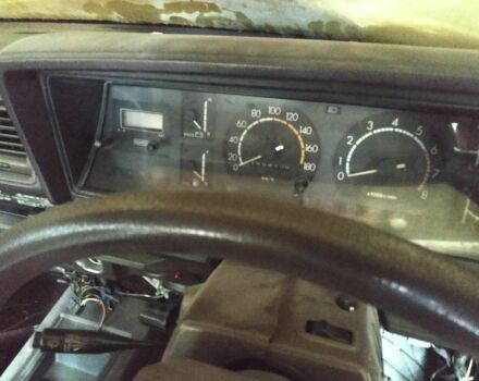 Белый Тойота Марк 2, объемом двигателя 2 л и пробегом 400 тыс. км за 1000 $, фото 16 на Automoto.ua