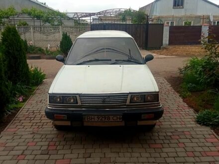 Тойота Марк 2 1988 у Раздельной на Automoto.ua Білий Тойота Марк 2, об'ємом двигуна 1.8 л та пробігом 350 тис. км за 1000 $, фото 1 на Automoto.ua