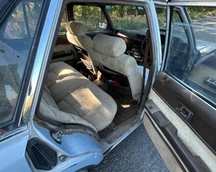 Серый Тойота Марк 2, объемом двигателя 2.2 л и пробегом 300 тыс. км за 1000 $, фото 2 на Automoto.ua