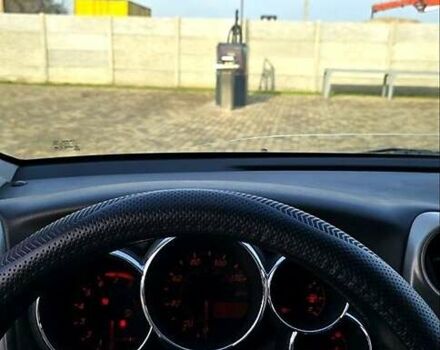 Белый Тойота Матрикс, объемом двигателя 1.8 л и пробегом 260 тыс. км за 55000 $, фото 7 на Automoto.ua