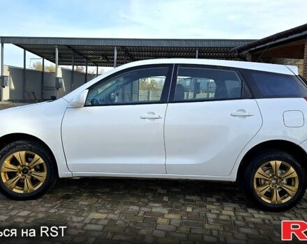 Білий Тойота Matrix, об'ємом двигуна 1.8 л та пробігом 260 тис. км за 55000 $, фото 3 на Automoto.ua