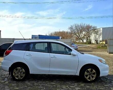 Белый Тойота Матрикс, объемом двигателя 1.8 л и пробегом 260 тыс. км за 55000 $, фото 4 на Automoto.ua