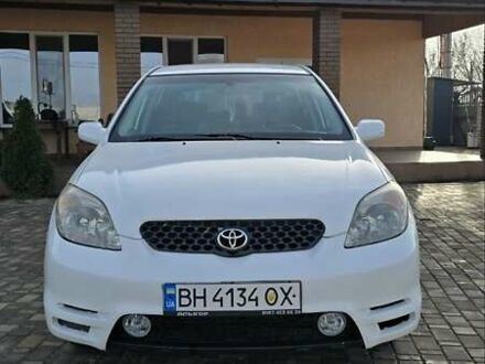 Білий Тойота Matrix, об'ємом двигуна 1.79 л та пробігом 200 тис. км за 5500 $, фото 1 на Automoto.ua