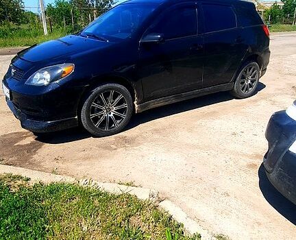 Черный Тойота Матрикс, объемом двигателя 1.8 л и пробегом 153 тыс. км за 5500 $, фото 3 на Automoto.ua