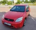 Красный Тойота Матрикс, объемом двигателя 1.8 л и пробегом 271 тыс. км за 4100 $, фото 1 на Automoto.ua