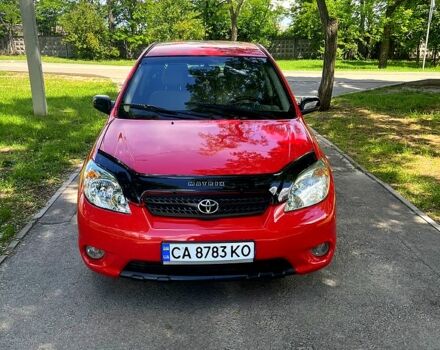 Красный Тойота Матрикс, объемом двигателя 1.8 л и пробегом 185 тыс. км за 5800 $, фото 1 на Automoto.ua