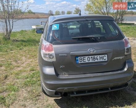 Серый Тойота Матрикс, объемом двигателя 1.79 л и пробегом 170 тыс. км за 6200 $, фото 2 на Automoto.ua