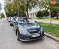 Серый Тойота Матрикс, объемом двигателя 2.4 л и пробегом 165 тыс. км за 9100 $, фото 1 на Automoto.ua