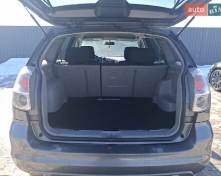 Сірий Тойота Matrix, об'ємом двигуна 1.8 л та пробігом 244 тис. км за 5700 $, фото 1 на Automoto.ua