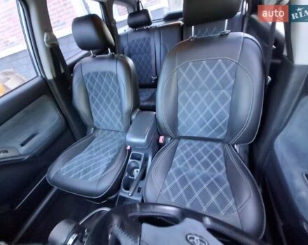 Синій Тойота Matrix, об'ємом двигуна 1.8 л та пробігом 247 тис. км за 4700 $, фото 26 на Automoto.ua