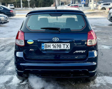 Синій Тойота Matrix, об'ємом двигуна 1.8 л та пробігом 250 тис. км за 4999 $, фото 8 на Automoto.ua