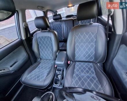 Синій Тойота Matrix, об'ємом двигуна 1.8 л та пробігом 247 тис. км за 4700 $, фото 25 на Automoto.ua