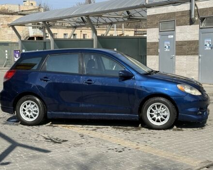 Синій Тойота Matrix, об'ємом двигуна 1.8 л та пробігом 280 тис. км за 4400 $, фото 5 на Automoto.ua