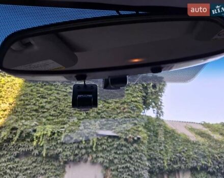 Синій Тойота Matrix, об'ємом двигуна 1.8 л та пробігом 247 тис. км за 4700 $, фото 17 на Automoto.ua