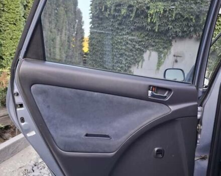 Синій Тойота Matrix, об'ємом двигуна 1.8 л та пробігом 247 тис. км за 4700 $, фото 44 на Automoto.ua