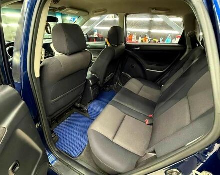 Синій Тойота Matrix, об'ємом двигуна 1.8 л та пробігом 167 тис. км за 5800 $, фото 9 на Automoto.ua