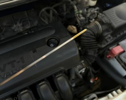 Синий Тойота Матрикс, объемом двигателя 1.8 л и пробегом 126 тыс. км за 2800 $, фото 9 на Automoto.ua