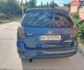 Синій Тойота Matrix, об'ємом двигуна 1.79 л та пробігом 200 тис. км за 3800 $, фото 9 на Automoto.ua
