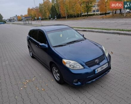 Синій Тойота Matrix, об'ємом двигуна 1.79 л та пробігом 225 тис. км за 4500 $, фото 1 на Automoto.ua