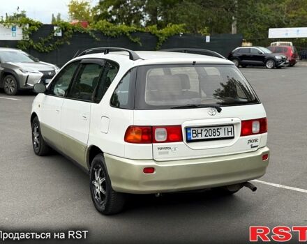 Белый Тойота Пикник, объемом двигателя 2 л и пробегом 0 тыс. км за 2950 $, фото 3 на Automoto.ua