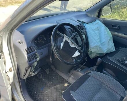 Серый Тойота Пикник, объемом двигателя 0 л и пробегом 190 тыс. км за 2000 $, фото 6 на Automoto.ua