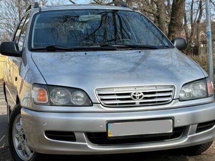 Тойота Пікнік 1997 у Одесі на Automoto.ua Сірий Тойота Пікнік, об'ємом двигуна 2 л та пробігом 250 тис. км за 252000 $, фото 1 на Automoto.ua