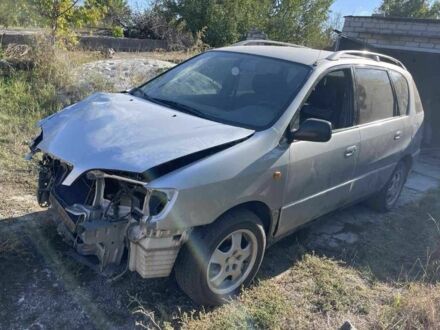 Сірий Тойота Пікнік, об'ємом двигуна 0 л та пробігом 190 тис. км за 2000 $, фото 1 на Automoto.ua