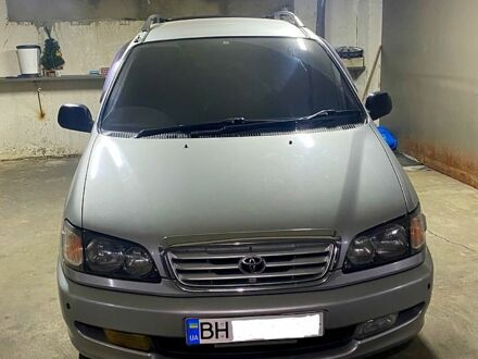 Серый Тойота Пикник, объемом двигателя 2 л и пробегом 0 тыс. км за 4500 $, фото 1 на Automoto.ua