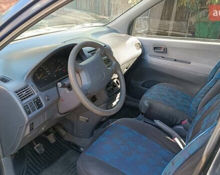 Синий Тойота Пикник, объемом двигателя 2.2 л и пробегом 320 тыс. км за 3100 $, фото 3 на Automoto.ua