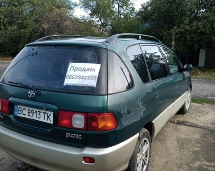 Зеленый Тойота Пикник, объемом двигателя 2 л и пробегом 475 тыс. км за 3026 $, фото 2 на Automoto.ua