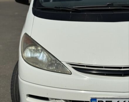 Белый Тойота Превиа, объемом двигателя 2.4 л и пробегом 280 тыс. км за 5299 $, фото 5 на Automoto.ua