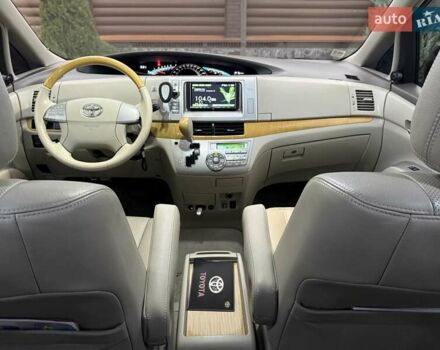 Белый Тойота Превиа, объемом двигателя 2.36 л и пробегом 182 тыс. км за 9500 $, фото 70 на Automoto.ua
