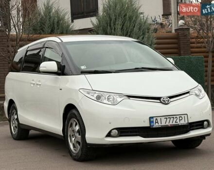 Белый Тойота Превиа, объемом двигателя 2.36 л и пробегом 182 тыс. км за 9500 $, фото 11 на Automoto.ua