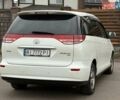 Белый Тойота Превиа, объемом двигателя 2.36 л и пробегом 182 тыс. км за 9500 $, фото 26 на Automoto.ua