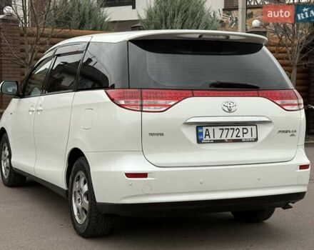 Белый Тойота Превиа, объемом двигателя 2.36 л и пробегом 182 тыс. км за 9500 $, фото 21 на Automoto.ua