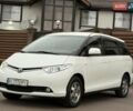 Белый Тойота Превиа, объемом двигателя 2.36 л и пробегом 182 тыс. км за 9500 $, фото 5 на Automoto.ua