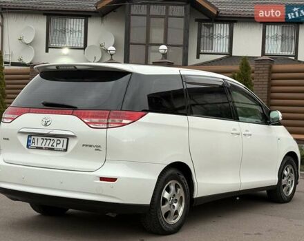 Белый Тойота Превиа, объемом двигателя 2.36 л и пробегом 182 тыс. км за 9500 $, фото 31 на Automoto.ua