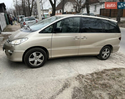 Бежевый Тойота Превиа, объемом двигателя 2.4 л и пробегом 185 тыс. км за 8500 $, фото 6 на Automoto.ua