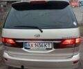 Бежевый Тойота Превиа, объемом двигателя 2.4 л и пробегом 375 тыс. км за 6199 $, фото 4 на Automoto.ua