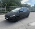 Черный Тойота Превиа, объемом двигателя 2 л и пробегом 300 тыс. км за 1500 $, фото 1 на Automoto.ua