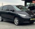 Черный Тойота Превиа, объемом двигателя 2.4 л и пробегом 430 тыс. км за 8600 $, фото 1 на Automoto.ua