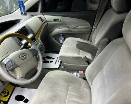 Черный Тойота Превиа, объемом двигателя 2.4 л и пробегом 430 тыс. км за 6600 $, фото 6 на Automoto.ua