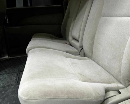 Черный Тойота Превиа, объемом двигателя 2.4 л и пробегом 430 тыс. км за 6600 $, фото 14 на Automoto.ua