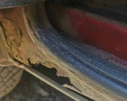 Красный Тойота Превиа, объемом двигателя 2 л и пробегом 50 тыс. км за 2040 $, фото 16 на Automoto.ua