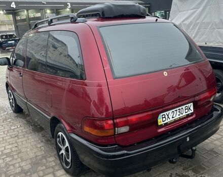 Красный Тойота Превиа, объемом двигателя 2.4 л и пробегом 460 тыс. км за 2500 $, фото 4 на Automoto.ua