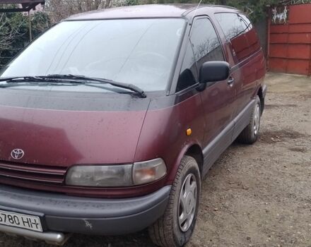 Красный Тойота Превиа, объемом двигателя 2.4 л и пробегом 677 тыс. км за 2500 $, фото 5 на Automoto.ua