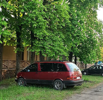 Тойота Превіа, об'ємом двигуна 2.4 л та пробігом 360 тис. км за 2600 $, фото 4 на Automoto.ua